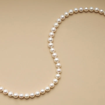 A string high grade drilled freshawater pearls.