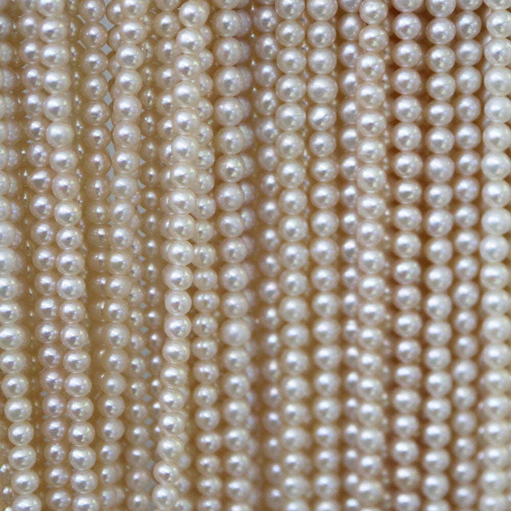 A good deal of freshwater pearl beads.