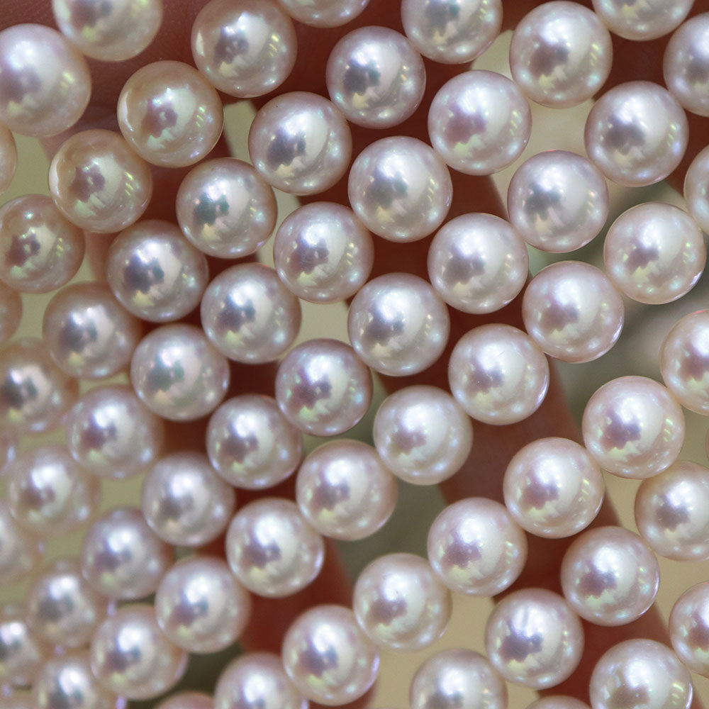 A mass of natural freshwater pearl beads.