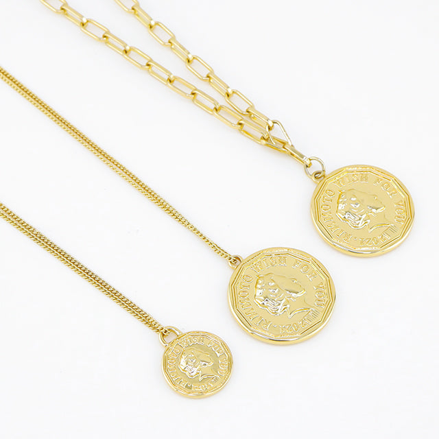 Three types chain gold pendant design.